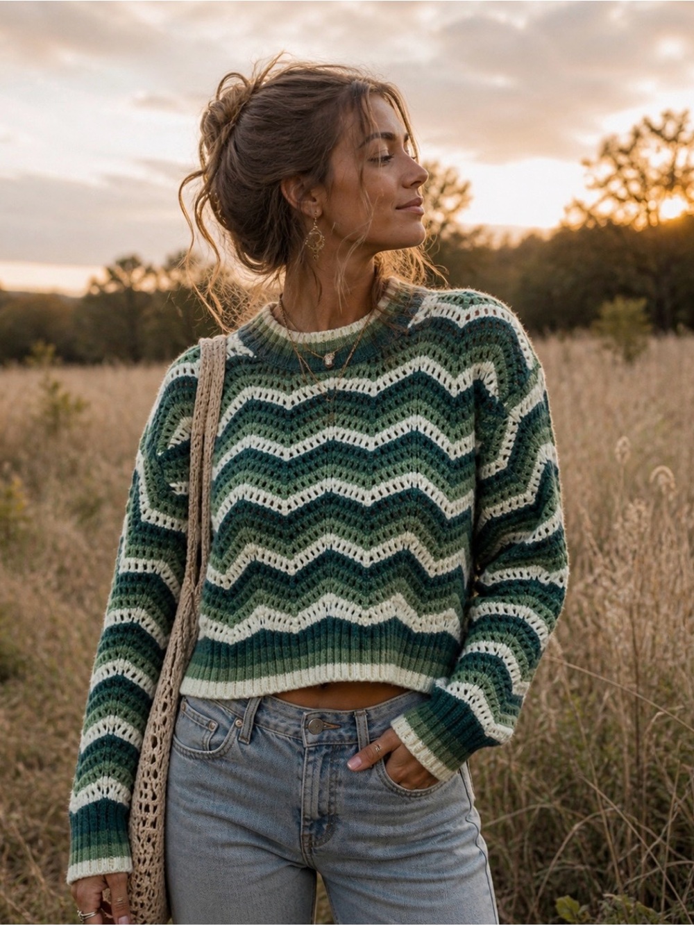 NWT Pink Rose Green Chevron Sweater – Cropped Knit (Medium)